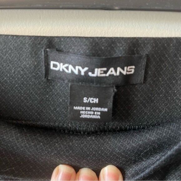 DKNY JEANS Elastic Waist Trousers with Subtle Pattern Size Small - Picture 5 of 5